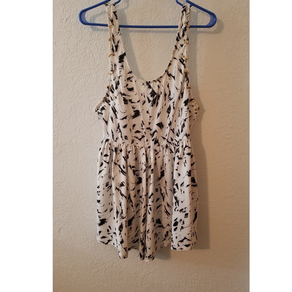 Black/White Romper
